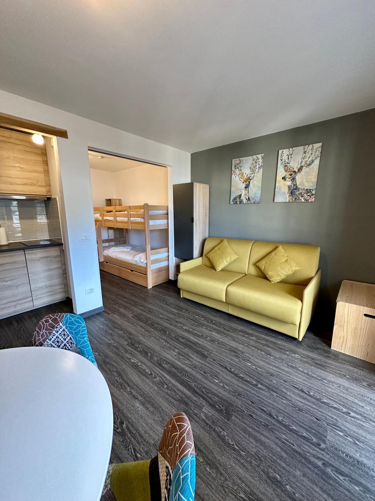 Stay In Cervinia Deluxe Apartment Breuil-Cervinia Exteriör bild
